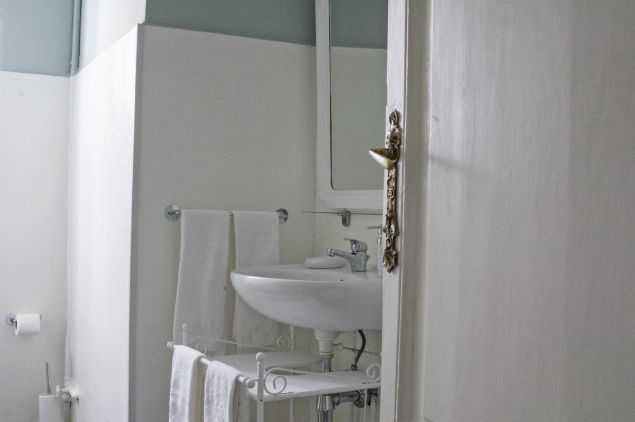 Liberty Two-Room Apartment In Porta Venezia Milan Exterior photo